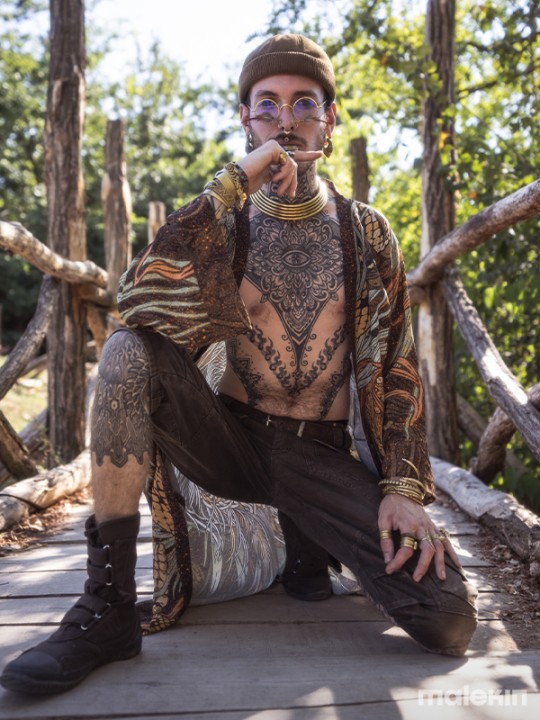 KUSEN DARK LONG KIMONO