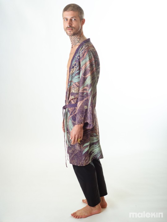 KUSEN LIGHT LONG KIMONO