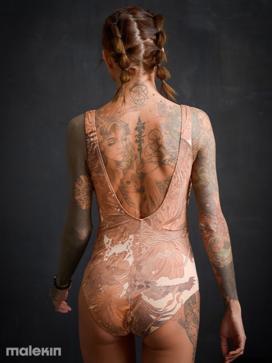 OKAMI LIGHT DEEP CUT SWIMSUIT