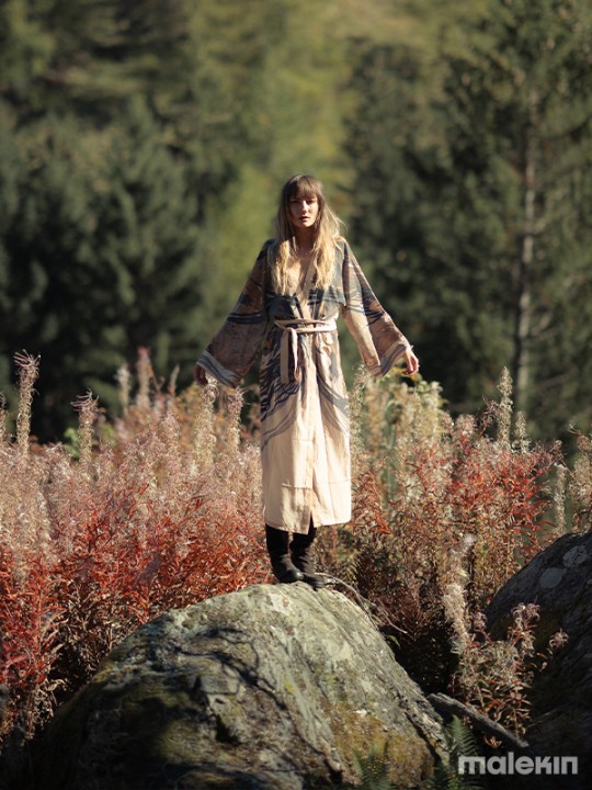 OKAMI DARK EXTRA LONG KIMONO