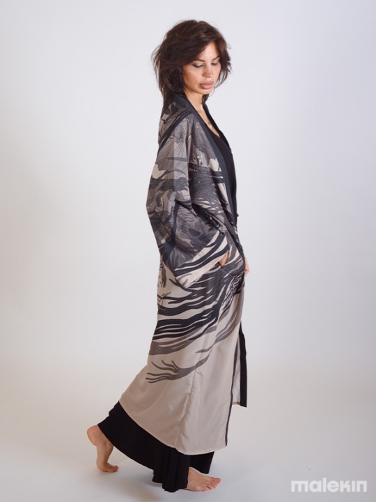 OKAMI MONO EXTRA LONG KIMONO