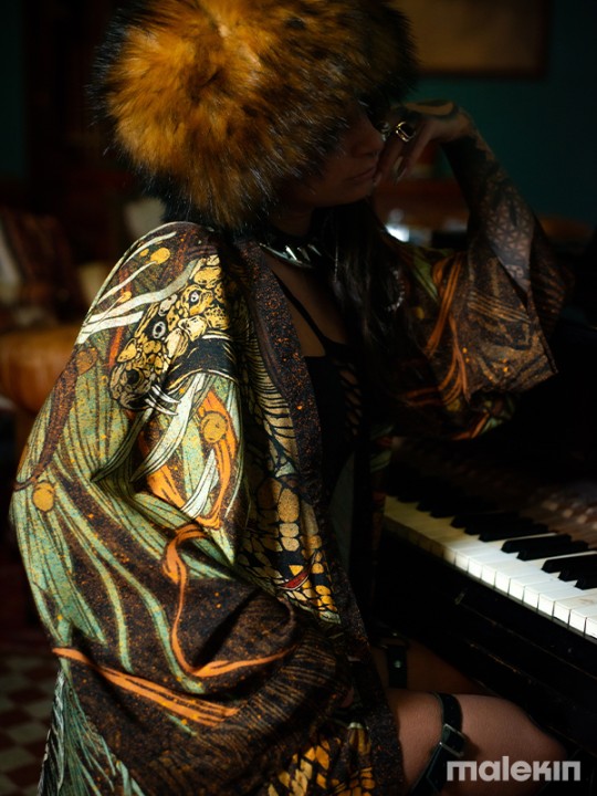 KUSEN DARK EXTRA LONG KIMONO