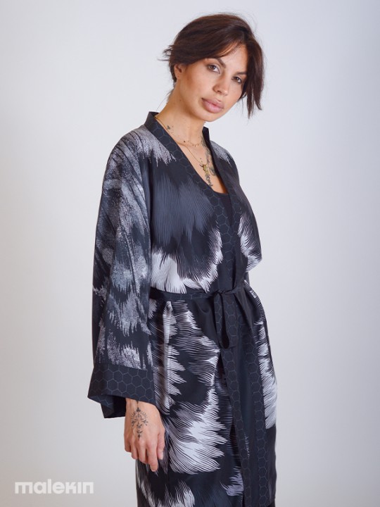 SHINOGA MONO LONG KIMONO